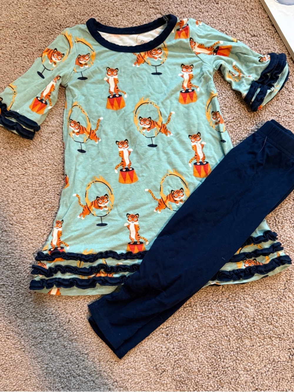 Kozi & Co Outfit